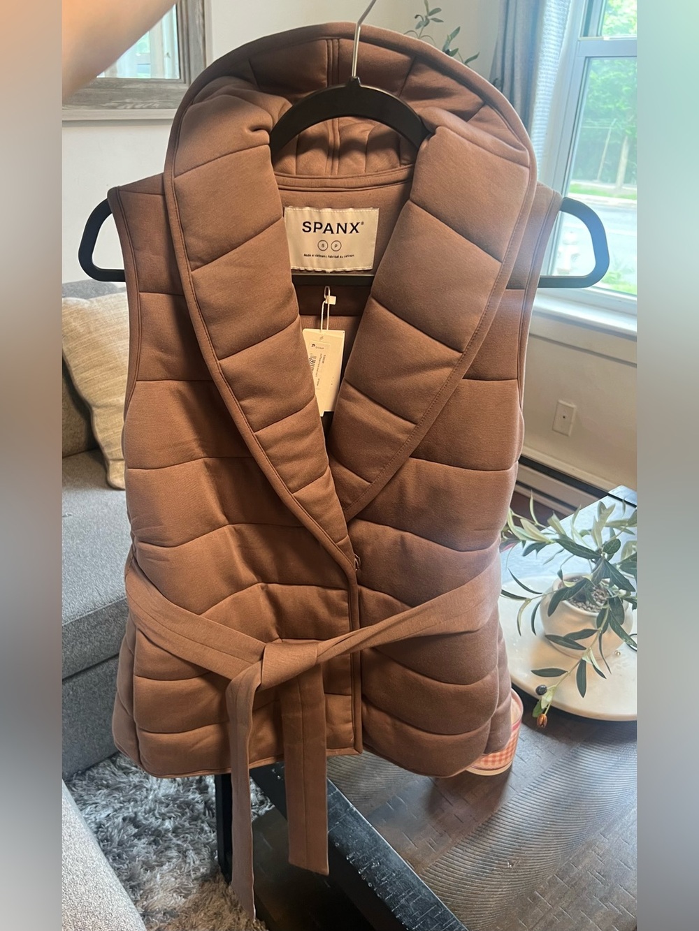 SPANX Quilted Belted Vest in Chestnut Brown